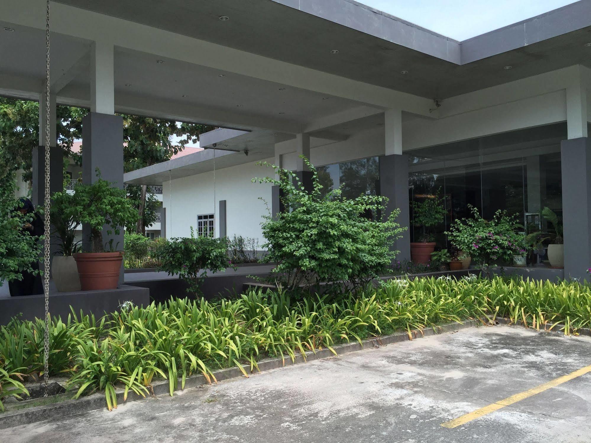 Four Points By Sheraton Langkawi Resort Exterior photo
